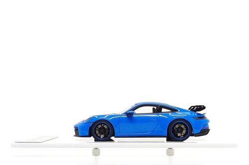 Make eidolon 43 porsche - make, up